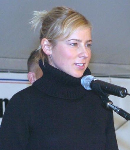 Soubor:Traylor Howard cropped.jpg