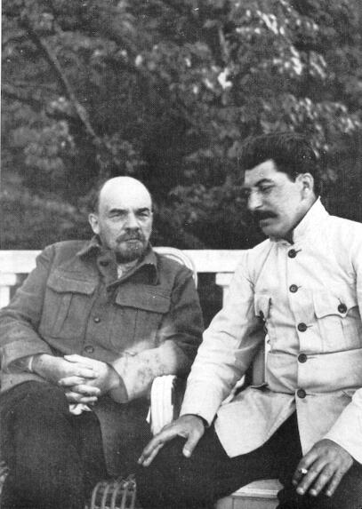 Soubor:Lenin and stalin.jpg