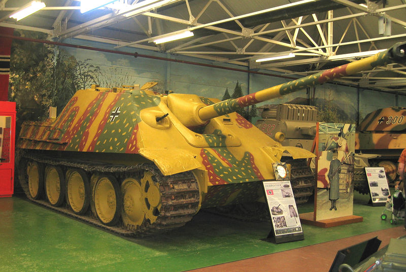 Soubor:Jagdpanther Tank, Bovington.jpg