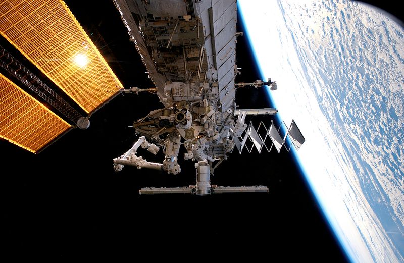 Soubor:S3-S4 Truss Installed 2.jpg