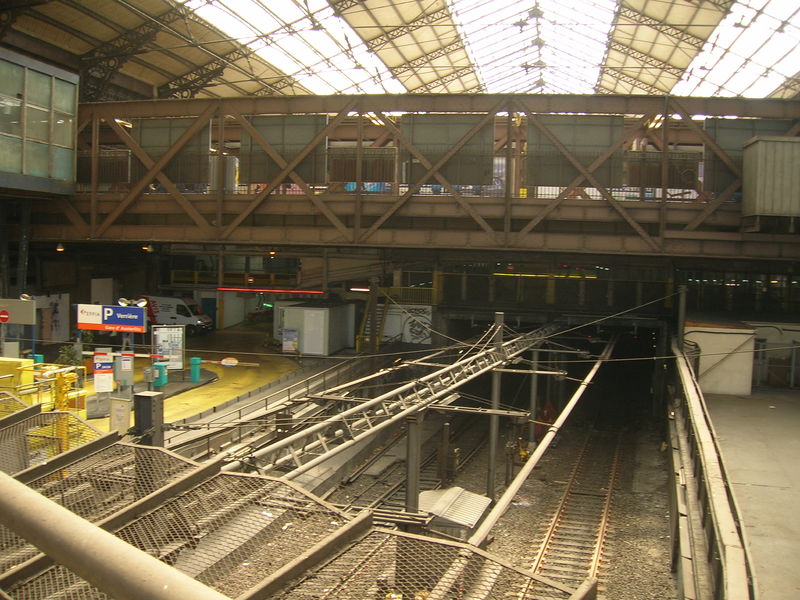 Soubor:Gare Austerlitz fond verriere.JPG