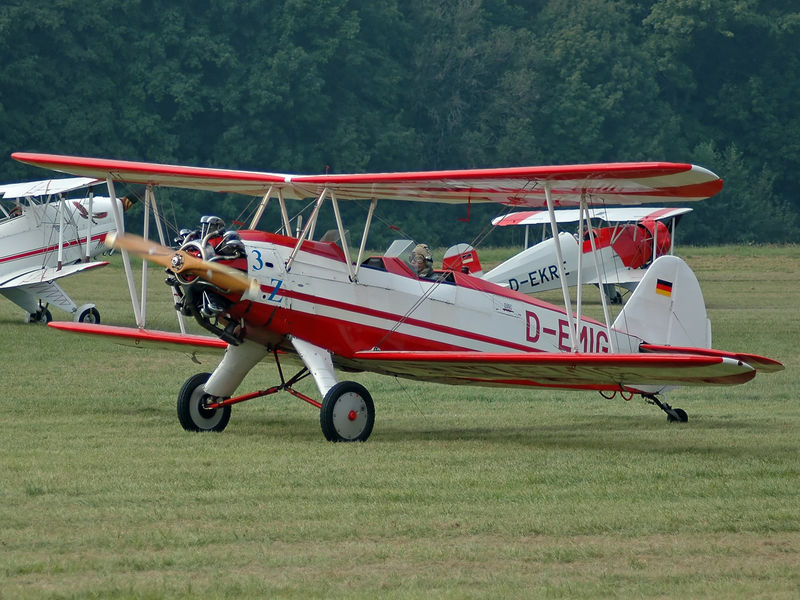Soubor:Focke Wulf Fw 44 J Stieglitz 1.jpg