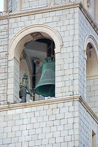 Jacquemart je druh automatu. Jedná se o mechanickou postavu s výrazně lidskými rysy.