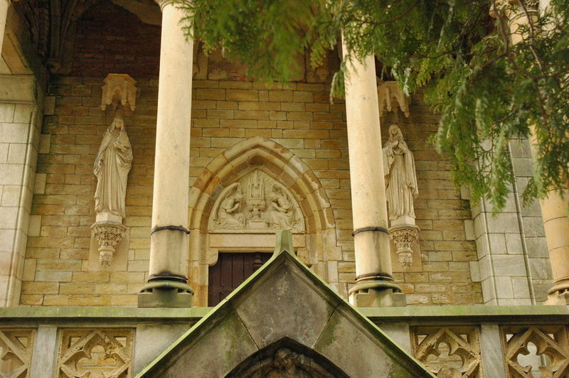 Soubor:Chvalkovice - Náchod church.jpg