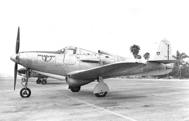 Soubor:Bell RP-63C-5-BE NX63231 (6834980830).jpg