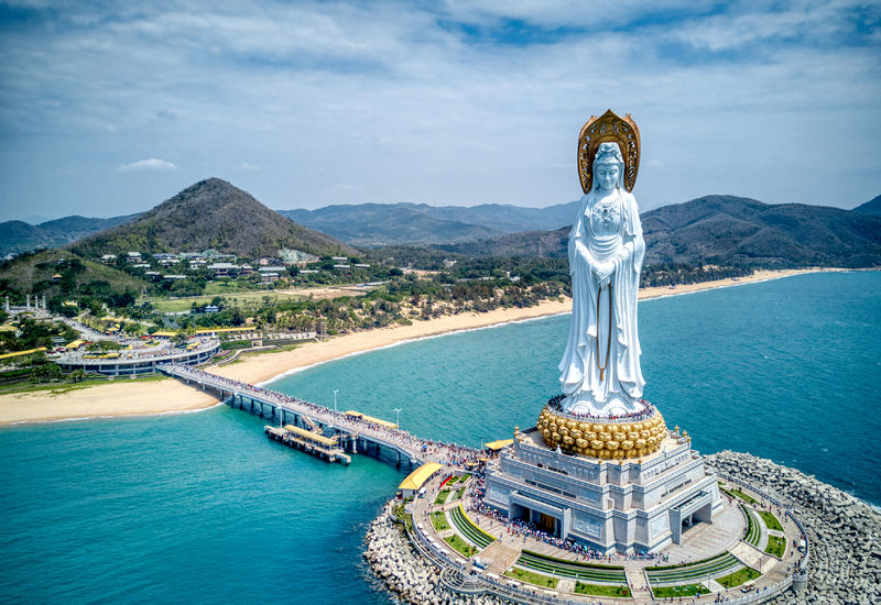 Soubor:Sanya Buddha-TRFlickr.jpg