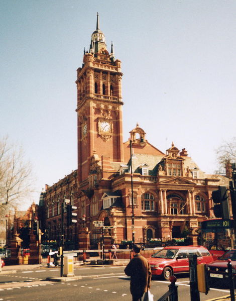 Soubor:Newham Town Hall.jpg